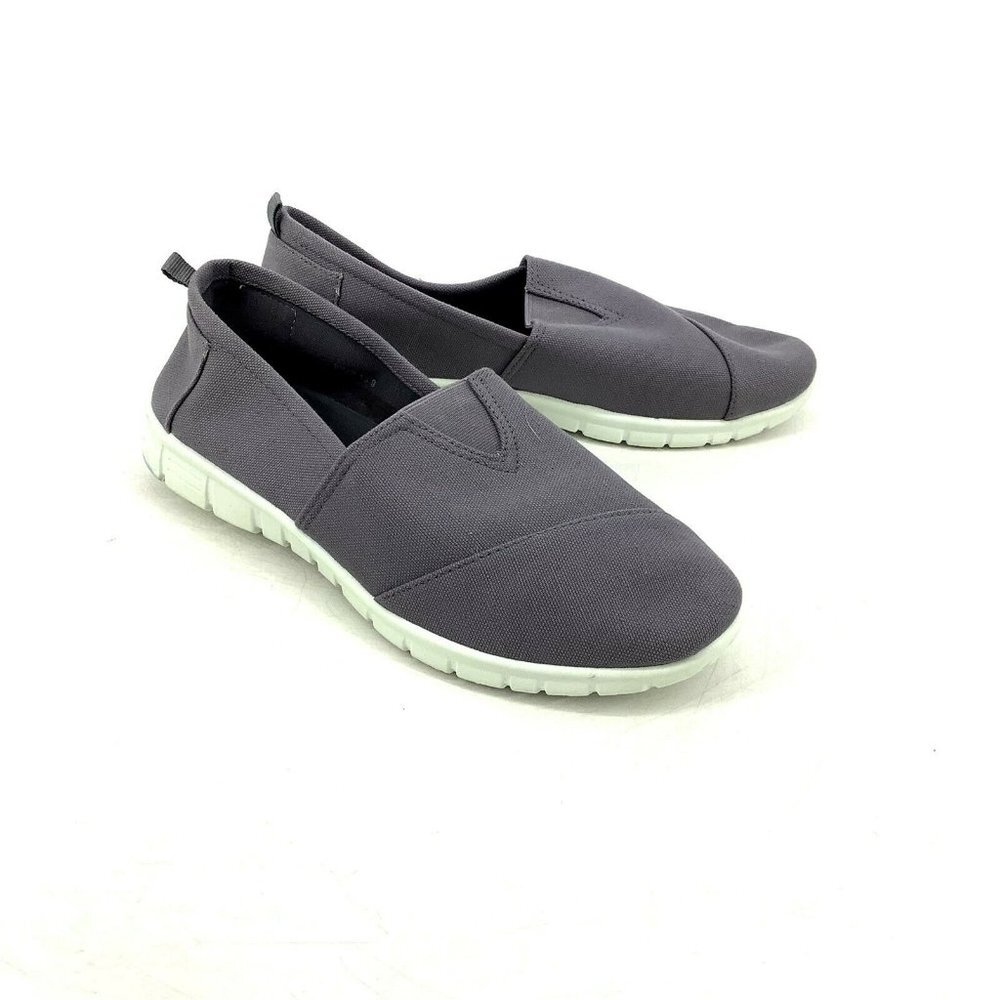 Refresh Comfort Women's Size 9 Jump-13 Sneakers Low Top Slip On Shoes Gray NEW